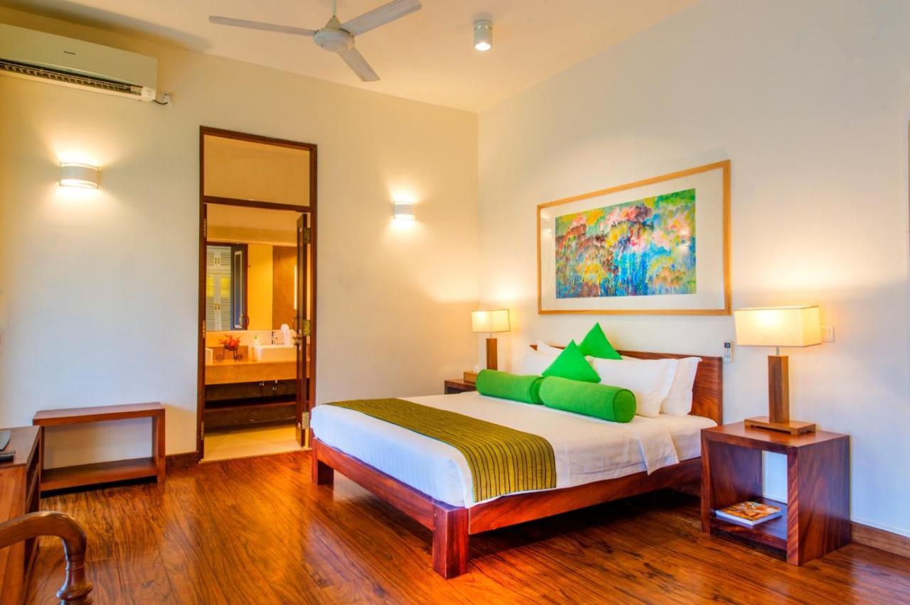 Zylan Colombo Hotel Bagian luar foto