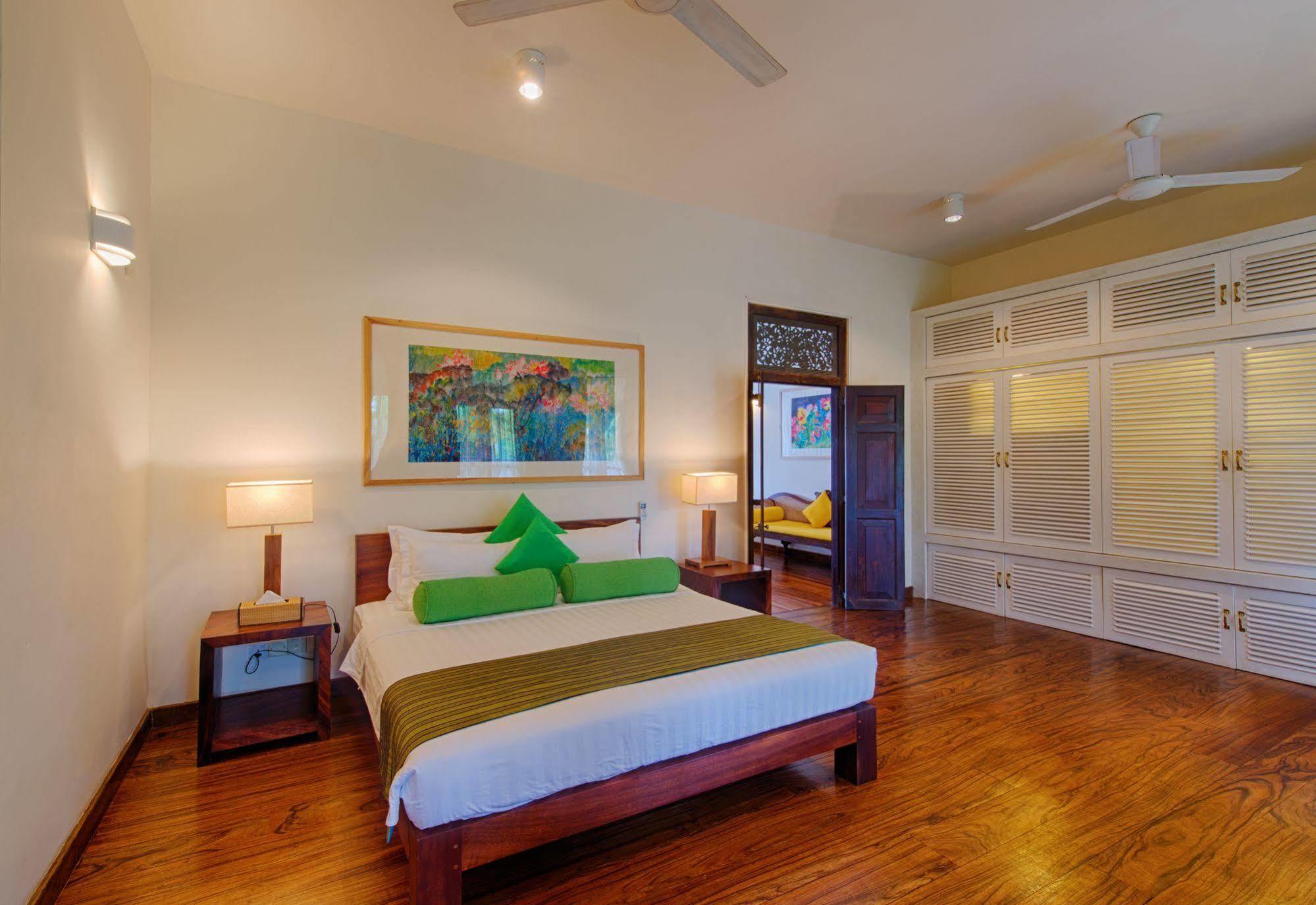 Zylan Colombo Hotel Bagian luar foto
