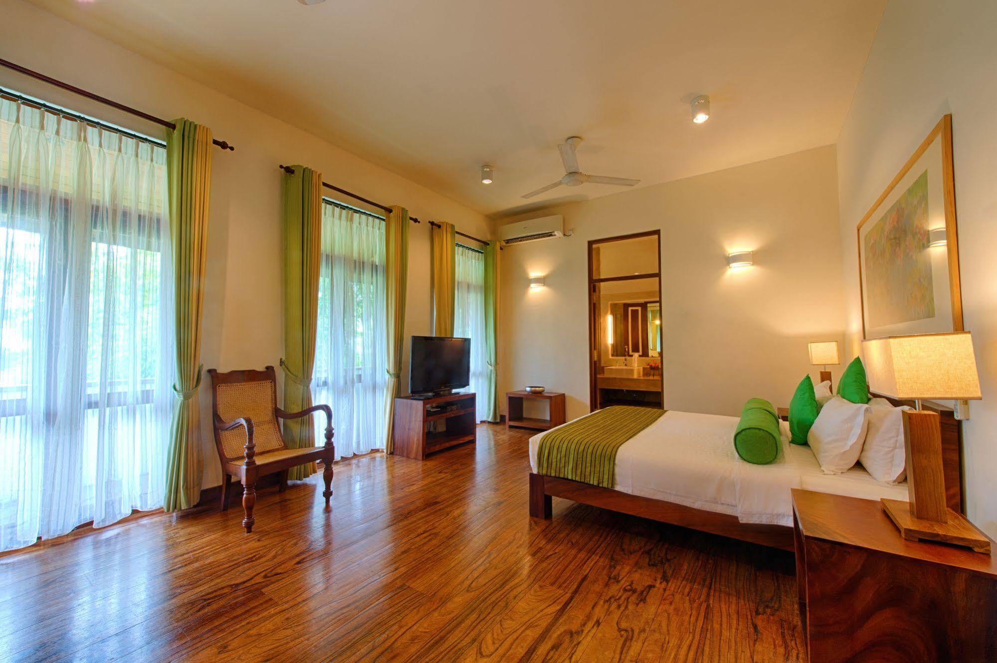 Zylan Colombo Hotel Bagian luar foto